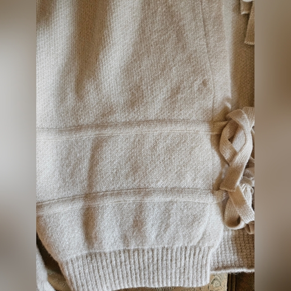 NWT Free people Ivory Bow Cardi - Picture 9 of 16